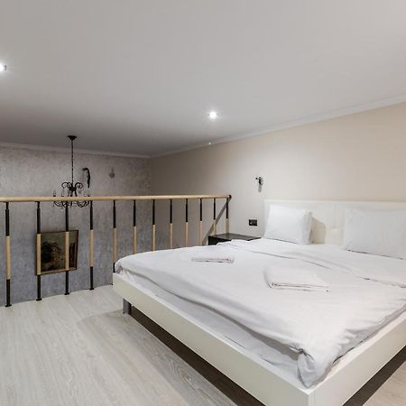 Ferienwohnung Fredra 4A Street Lemberg Exterior foto